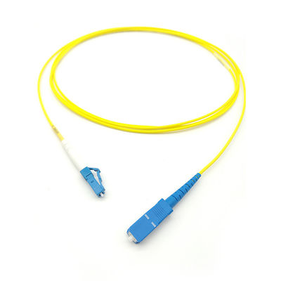 kupować SM LSZH 3mm SX 2M Stainless Steel Armored Fiber Optic Jumper Cable FTTH LC/UPC-SC/UPC produkcja internetowa