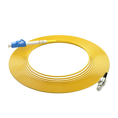 Sieć FTTH FTTxFTTB Dostosowane kolory 2,0 mm OS2 Single Mode Coupler Kabel światłowodowy z łącznikami LC/UPC-FC